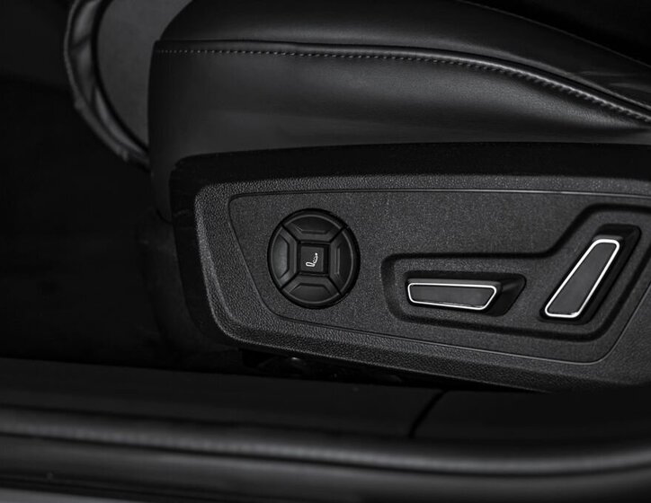 Audi A6 Sedan 3,0 l 210 kw