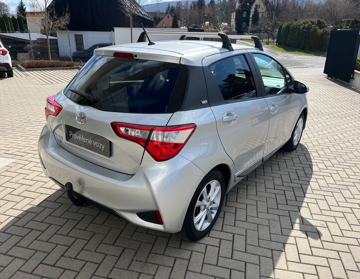Toyota Yaris Hatchback 1,5 l 82 kw