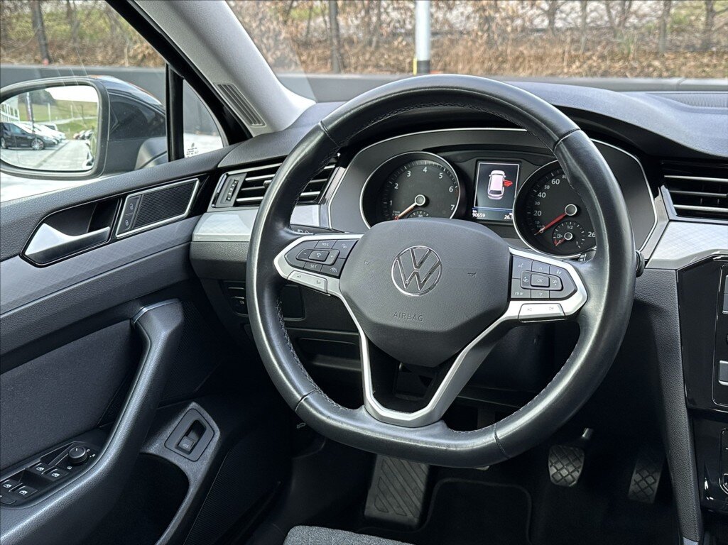 Volkswagen Passat Kombi 1,5 l 110 kw