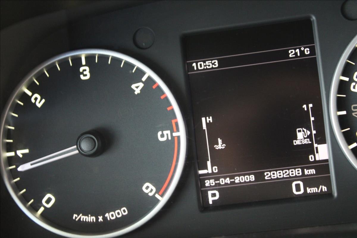 Land Rover Discovery SUV / Terénní 3,0 l 155 kw