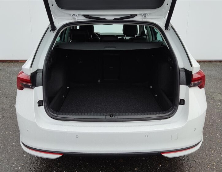 Škoda Octavia Kombi 1,5 l 110 kw