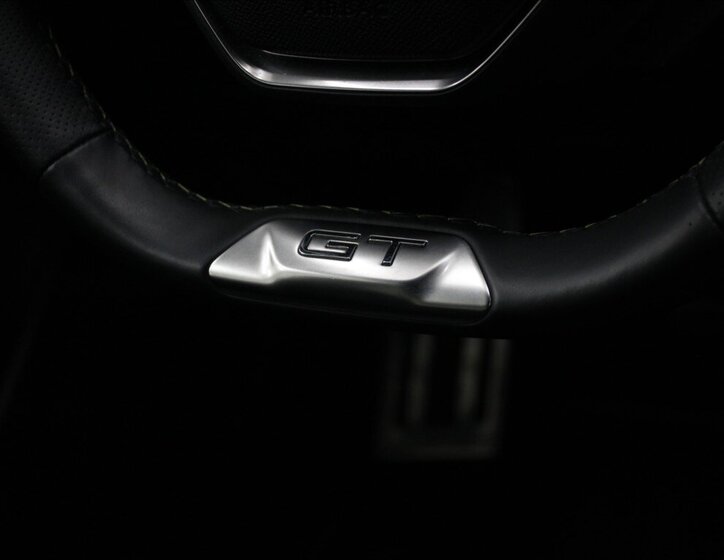 Peugeot 308 Hatchback 1,2 l 96 kw