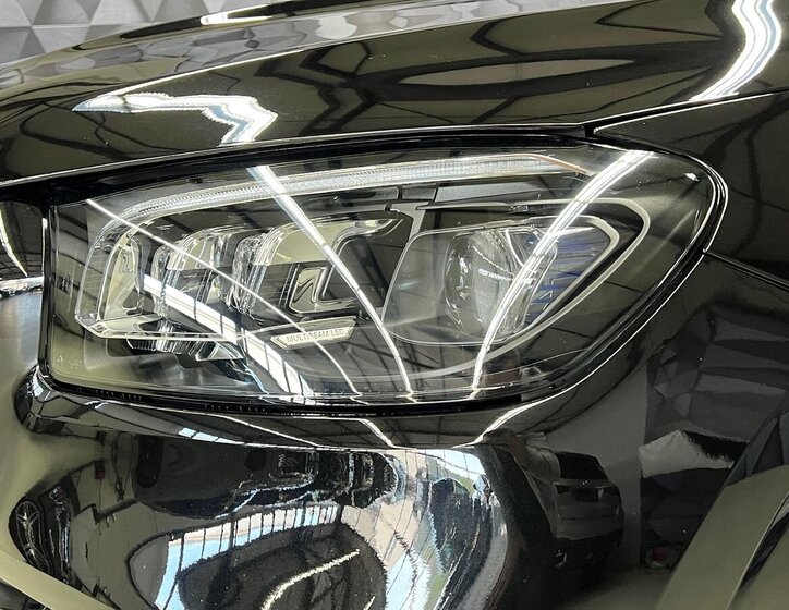 Mercedes-Benz GLS SUV / Terénní 4,0 l 360 kw