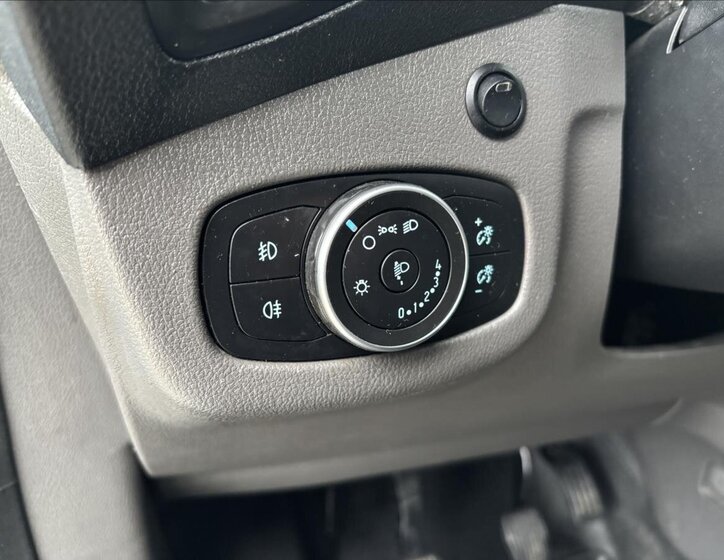 Ford Transit Connect 17