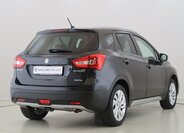Suzuki SX4 SUV 998,0 82 kw