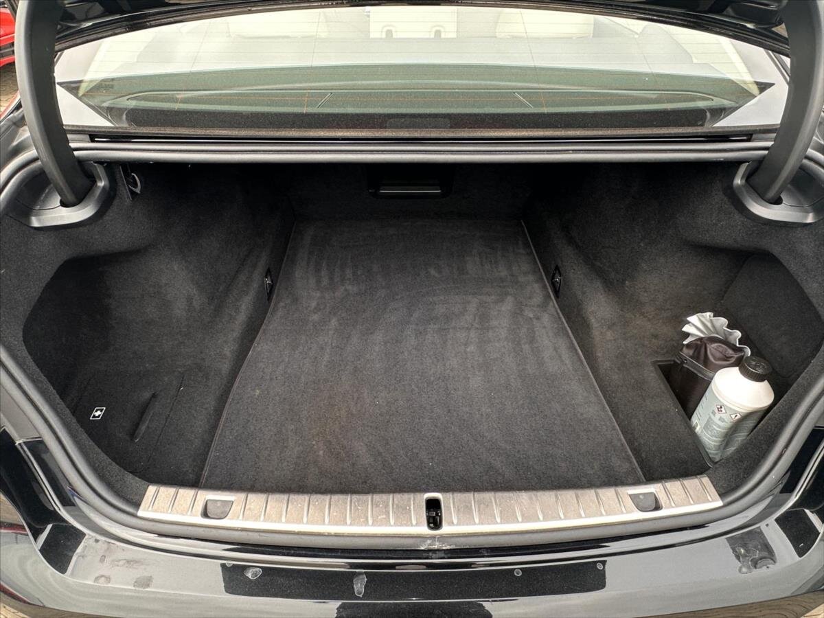 BMW Řada 7 Ostatní 4,4 l 390 kw