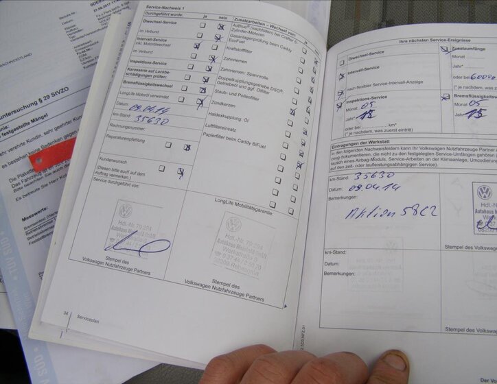 Volkswagen Caravelle 29