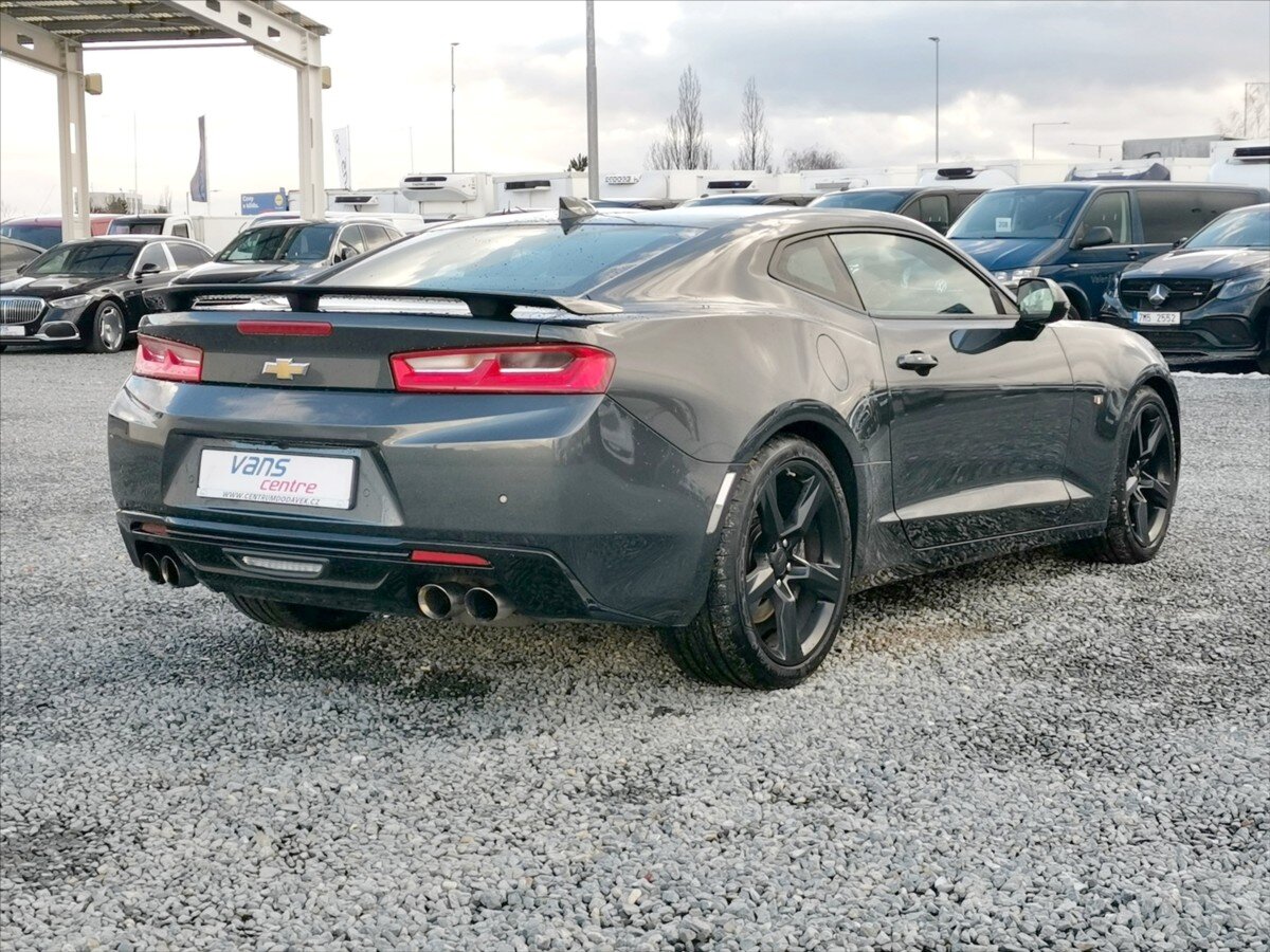 Chevrolet Camaro Kupé 6,2 l 333 kw
