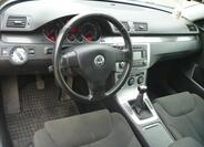 Volkswagen Passat 9