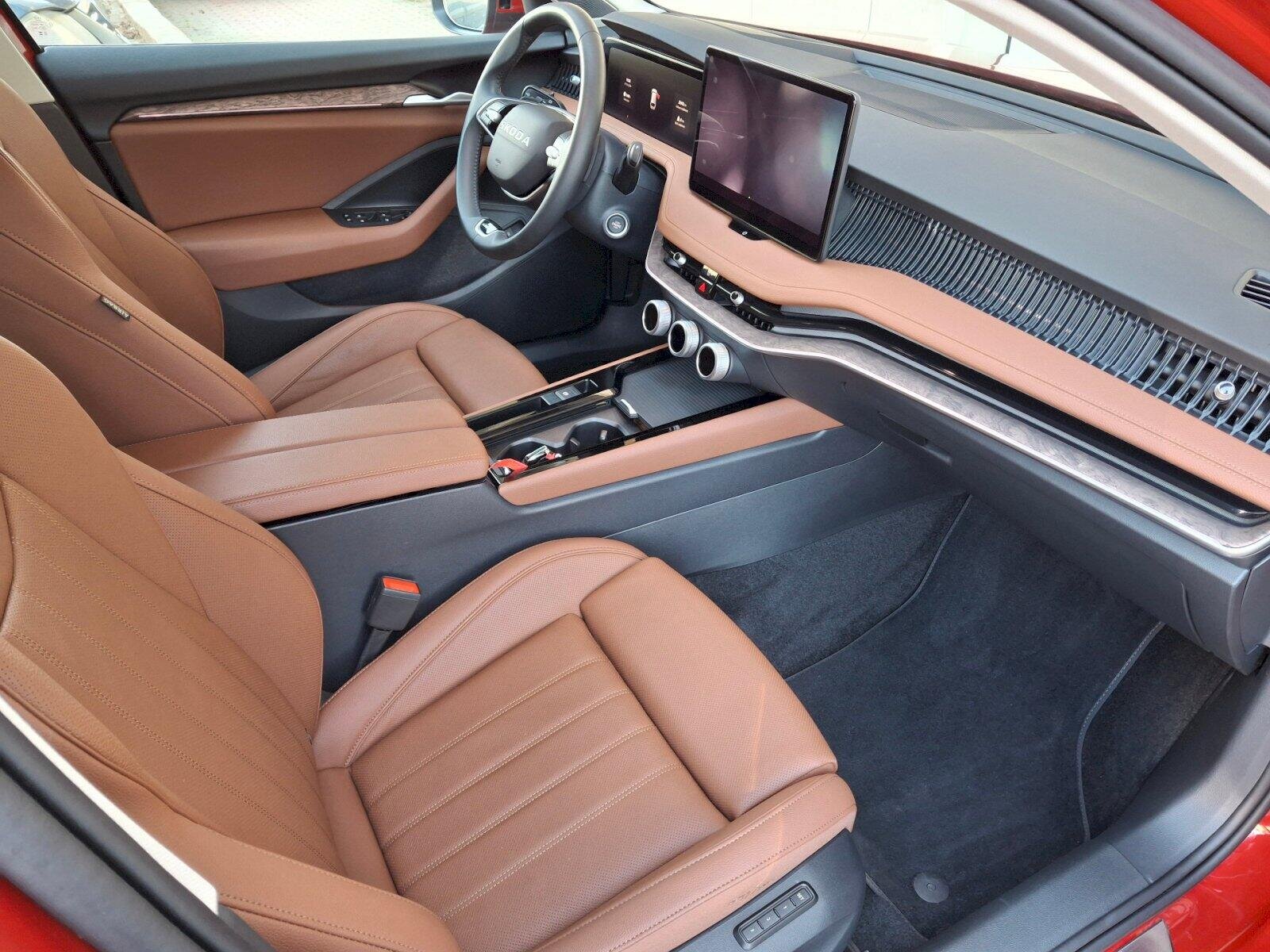 Škoda Superb Kombi 1,5 l 150 kw