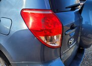 Toyota RAV4 SUV / Terénní 2,2 l 100 kw