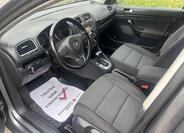 Volkswagen Golf 26