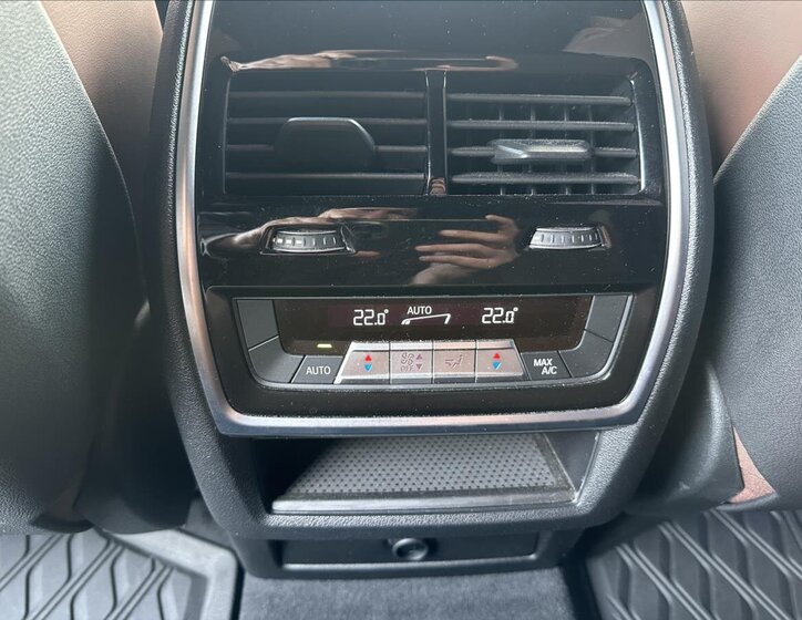 BMW X5 SUV / Terénní 3,0 l 195 kw