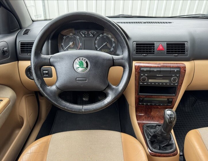 Škoda Octavia Liftback 1,9 l 81 kw