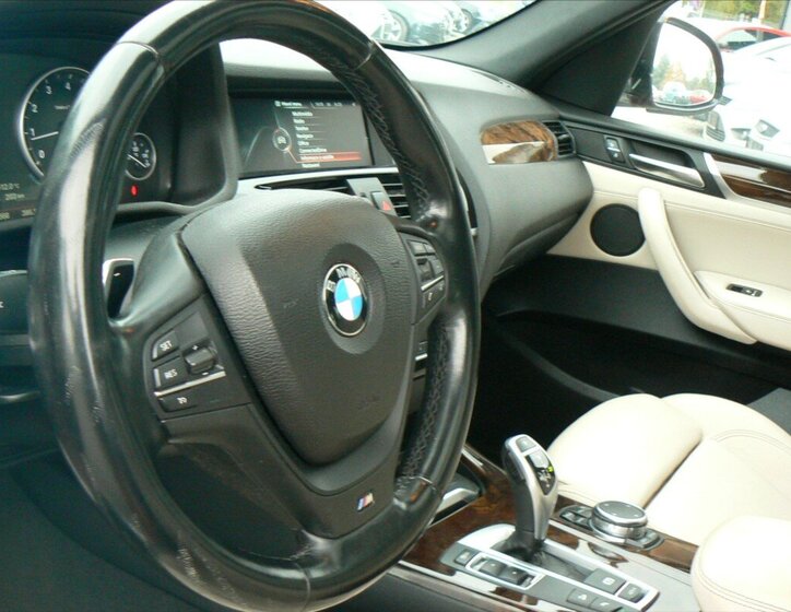 BMW X3 10