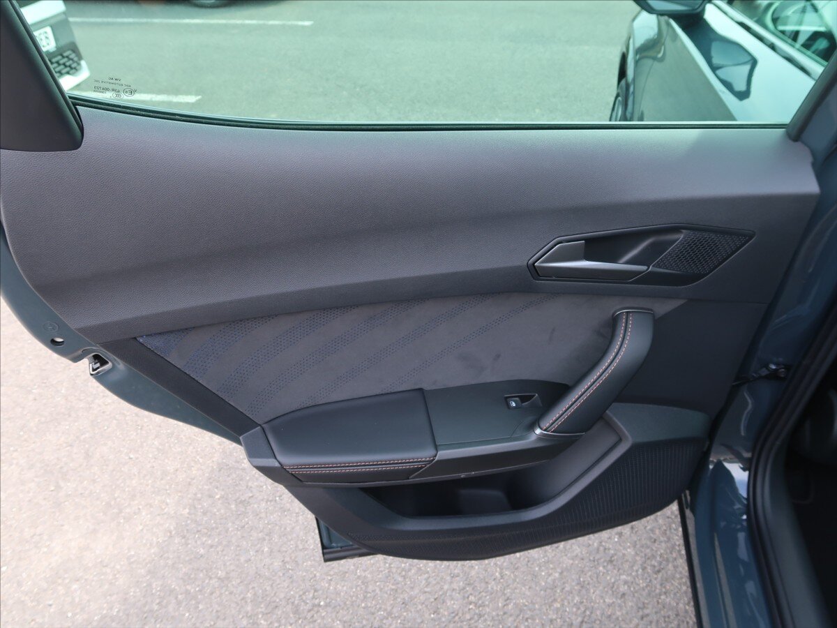 Cupra Formentor SUV / Terénní 2,0 l 195 kw