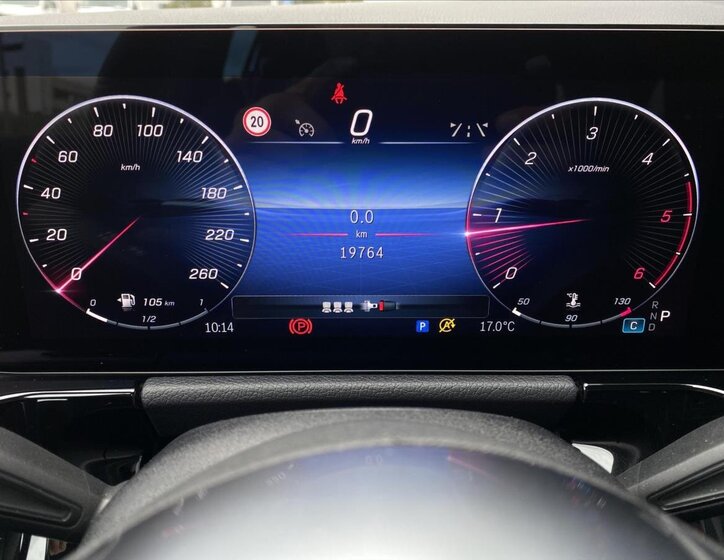 Mercedes-Benz GLA 16