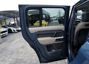 Land Rover Defender SUV 3,0 l 294 kw