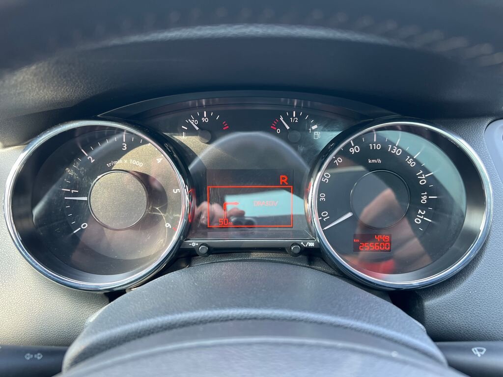 Peugeot 5008 MPV 2,0 l 120 kw