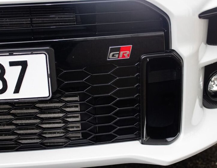 Toyota Yaris Hatchback 1,6 l 192 kw