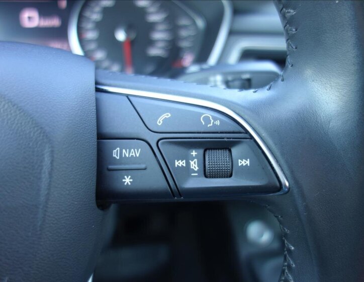 Audi A4 Sedan / Limuzína 2,0 l 110 kw