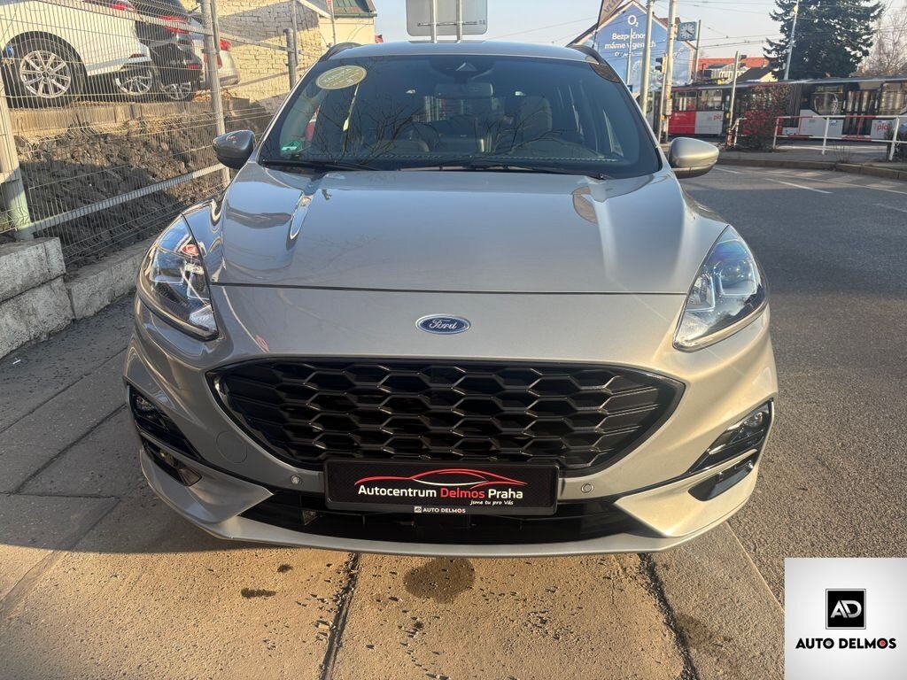 Ford Kuga SUV / Terénní 1,5 l 88 kw