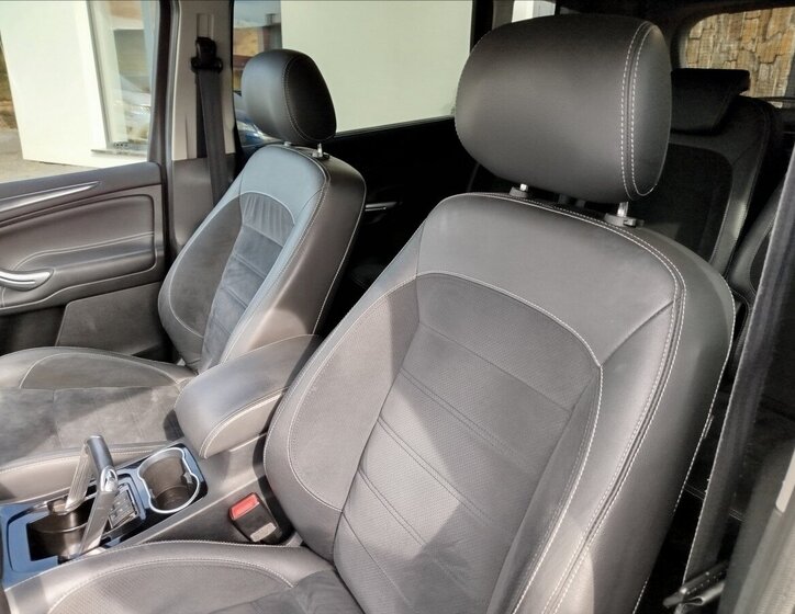 Ford S-MAX MPV 2,0 l 120 kw