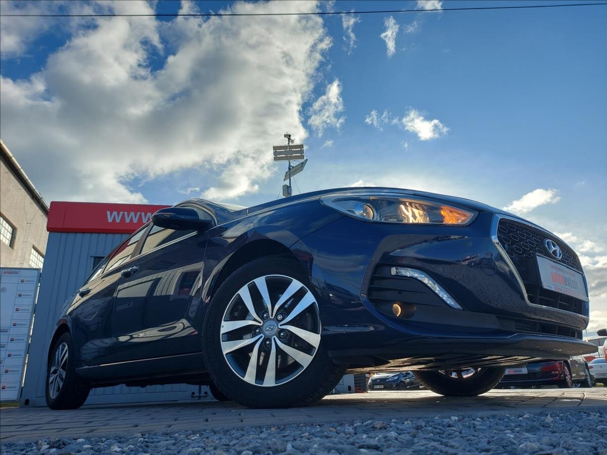 Hyundai i30 Kombi 1,6 l 85 kw