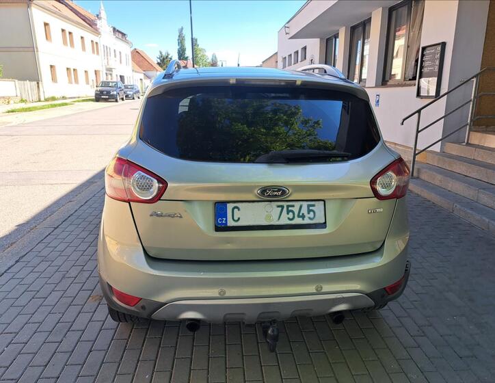 Ford Kuga 8