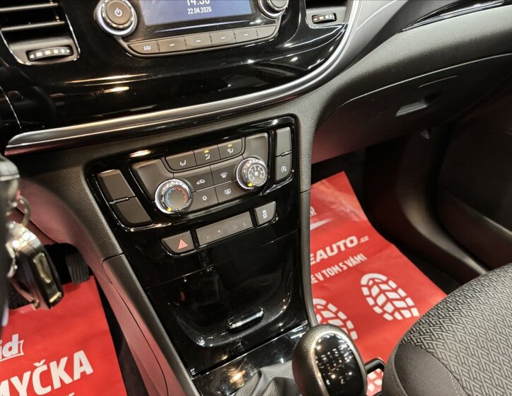 Opel Mokka SUV / Terénní 1,6 l 85 kw