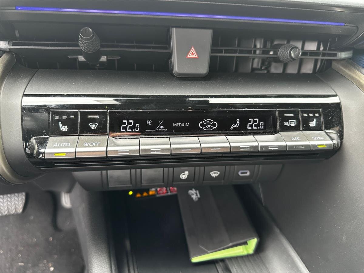 Toyota C-HR Hatchback 2,0 l 111 kw