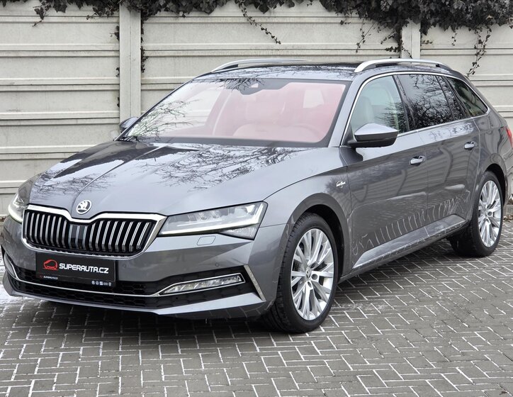 Škoda Superb Kombi 2,0 l 147 kw
