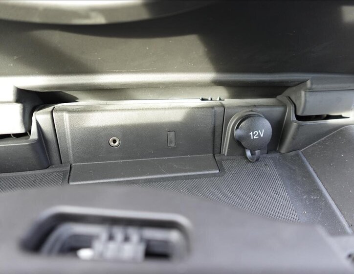 Ford Transit Ostatní 2,2 l 74 kw