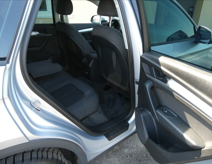 Audi Q5 SUV / Terénní 2,0 l 120 kw