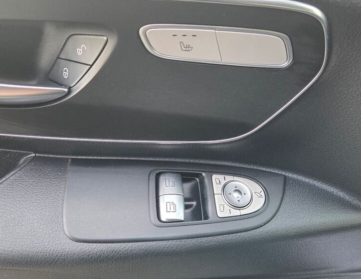 Mercedes-Benz Vito VAN / Minibus 2,0 l 174 kw