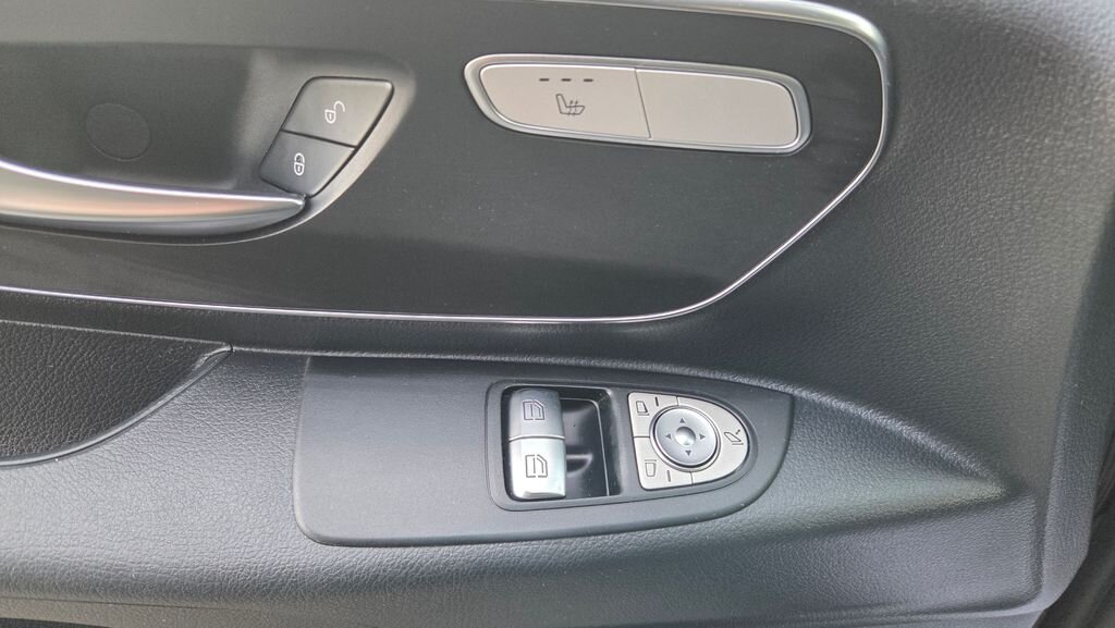 Mercedes-Benz Vito VAN / Minibus 2,0 l 174 kw