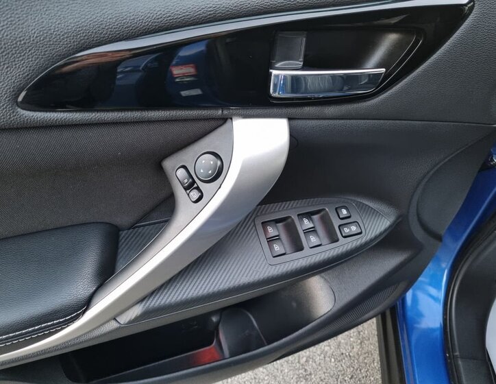 Mitsubishi Ostatní SUV / Terénní 1,5 l 120 kw