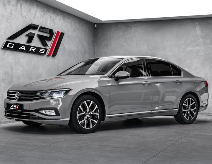 Volkswagen Passat Sedan 1,5 l 110 kw