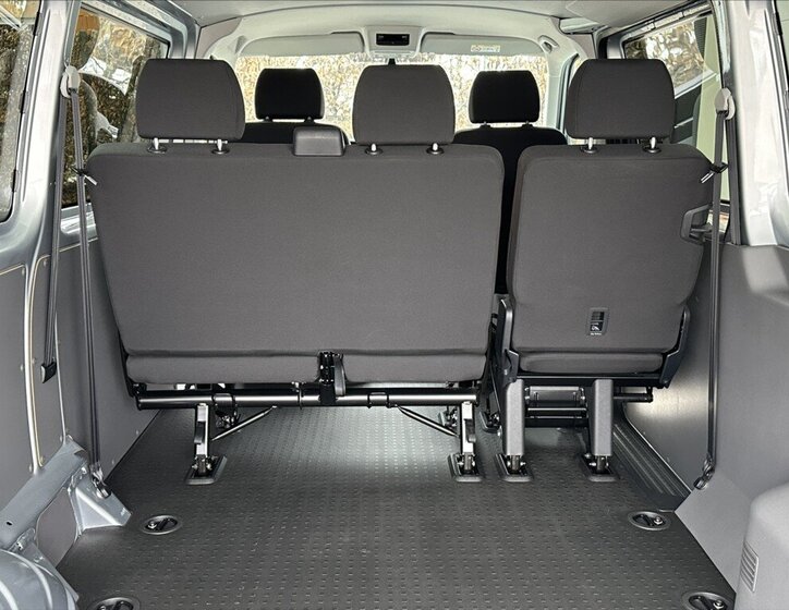 Volkswagen Transporter Kombi 2,0 l 110 kw