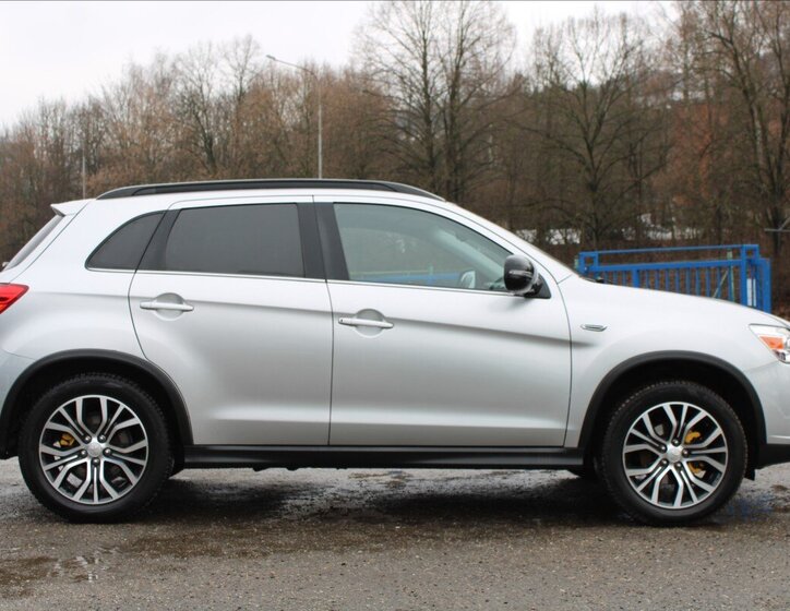 Mitsubishi ASX SUV 1,6 l 86 kw