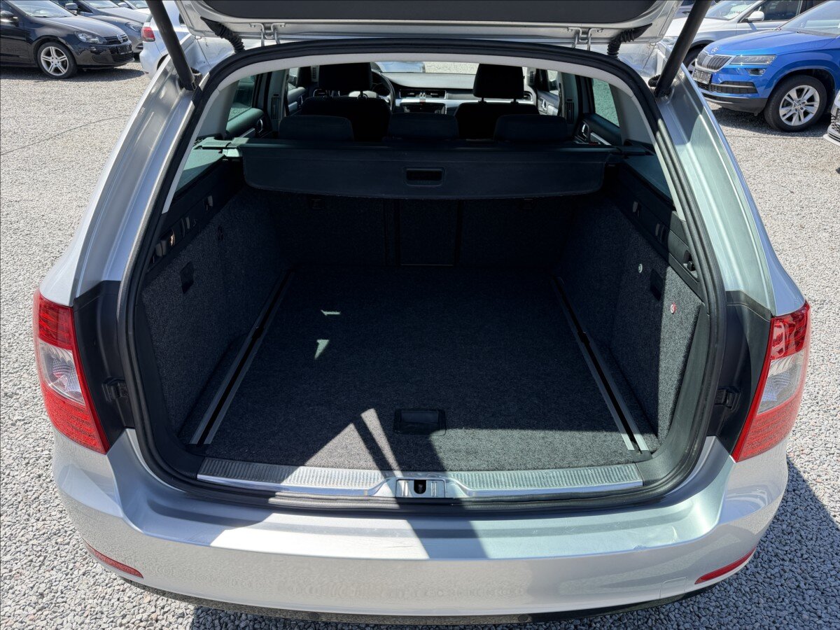 Škoda Superb Kombi 2,0 l 103 kw