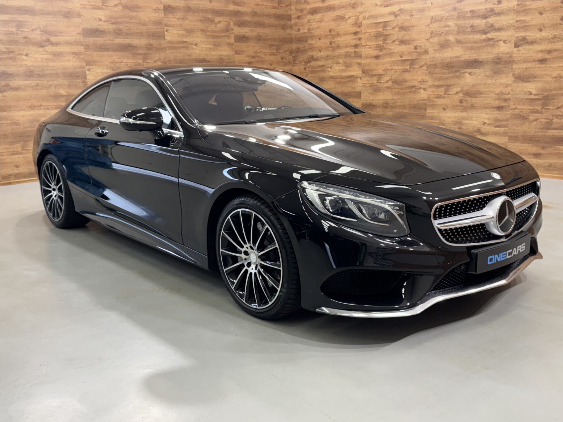 Mercedes-Benz Třídy S Kupé 4,7 l 335 kw