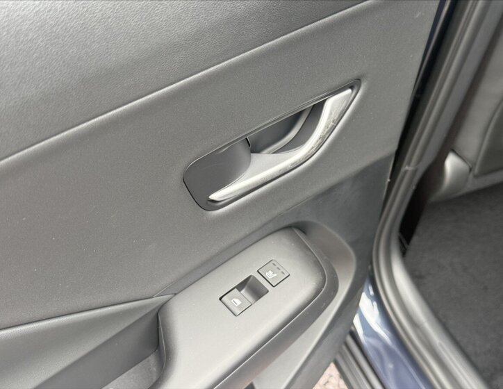 Hyundai Kona SUV / Terénní 1,6 l 132 kw