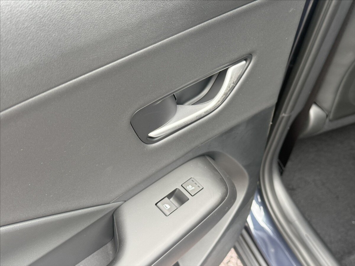 Hyundai Kona SUV / Terénní 1,6 l 132 kw