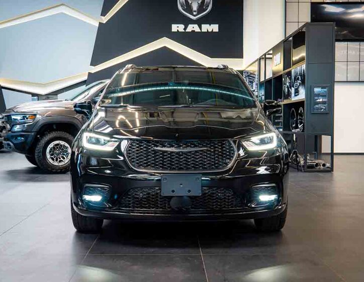 Chrysler Pacifica 14