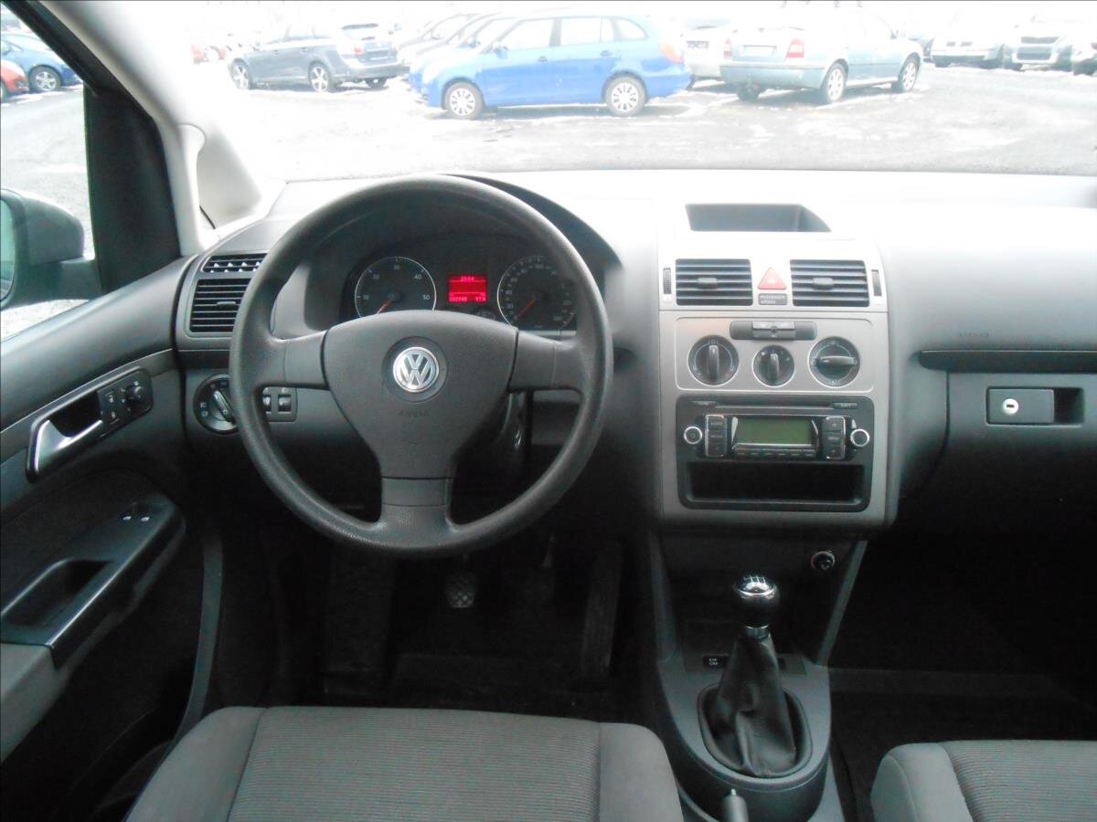 Volkswagen Touran MPV 1,9 l 66 kw