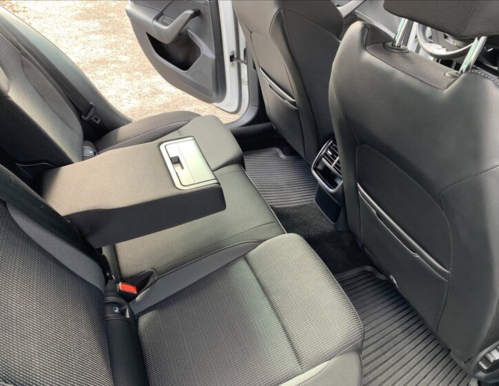 Škoda Octavia Sedan 2,0 l 85 kw