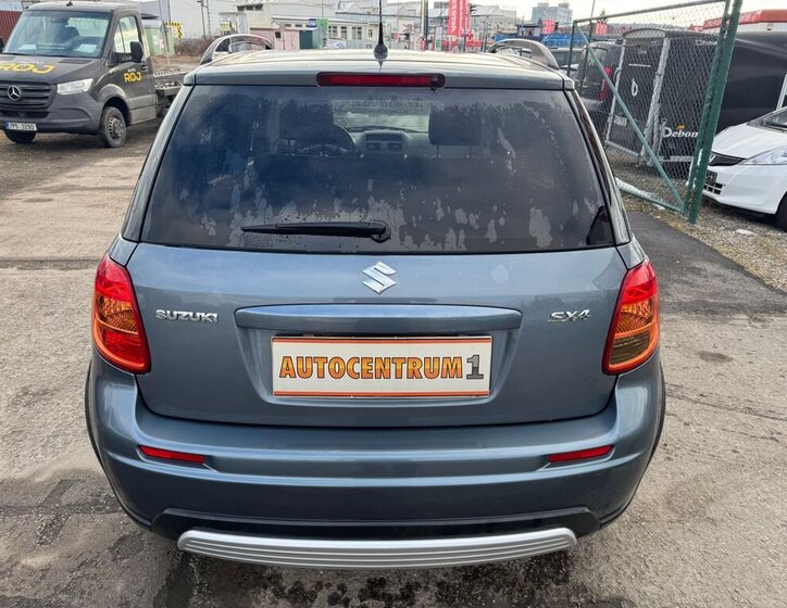 Suzuki SX4 Hatchback 1,6 l 79 kw