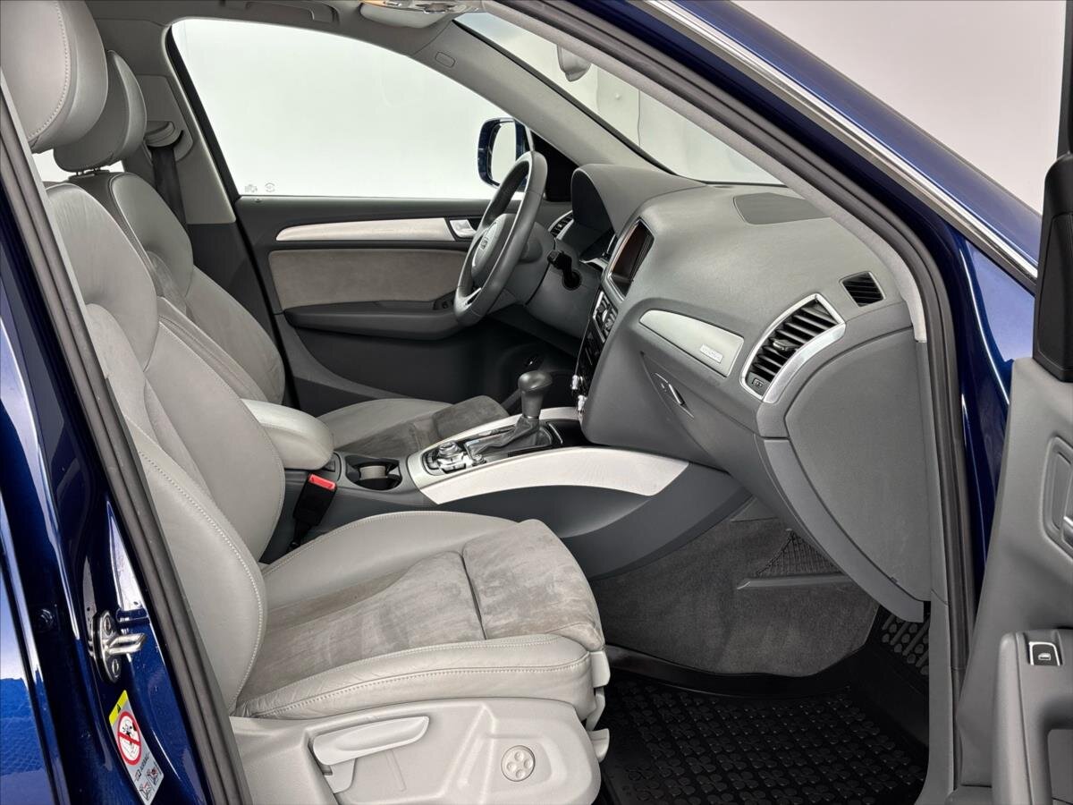 Audi Q5 SUV / Terénní 2,0 l 130 kw