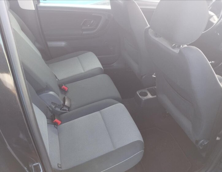 Škoda Roomster MPV 1,2 l 63 kw